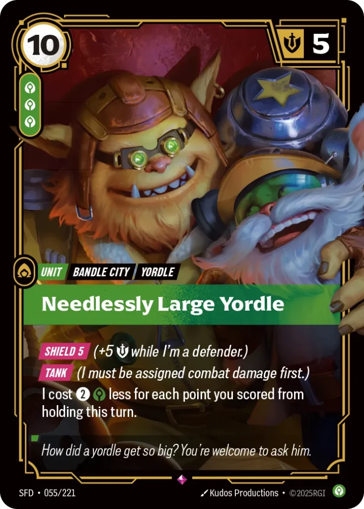 Karta Riftbound: Needlessly Large Yordle — Unit, kolor Calm, dodatek Spiritforged. Ilustracja: Kudos Productions. Opis karty: Shield 5 (+5 💪 while I'm a defender.) Tank (I must be assigned combat damage first.)I cost 2⚡ less for each point 